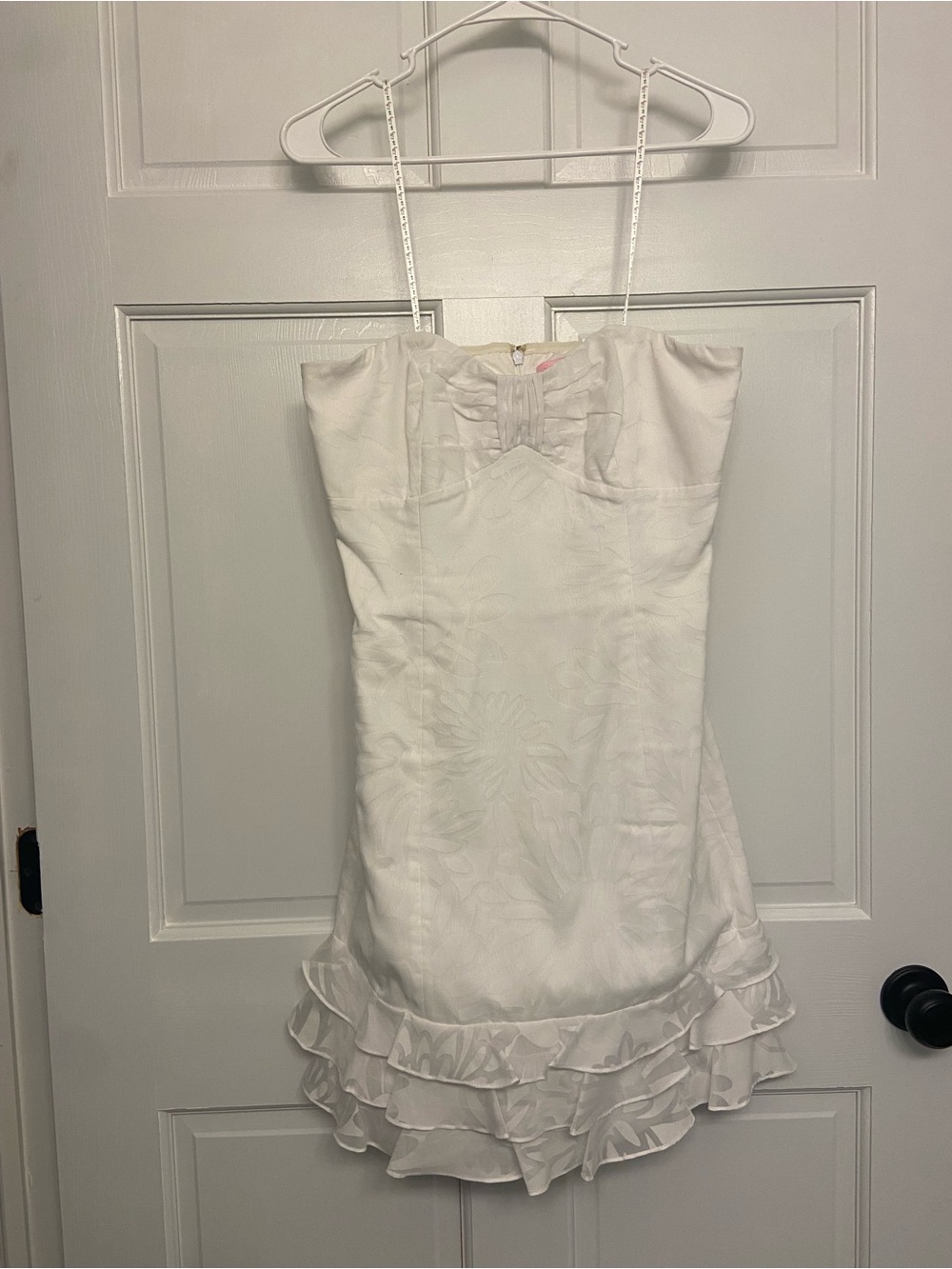 📦 🚛 MOVING SALE ‼️ Lilly Pulitzer White Strapless Ruffle Hem Dress